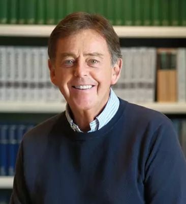 Алистер  Бегг